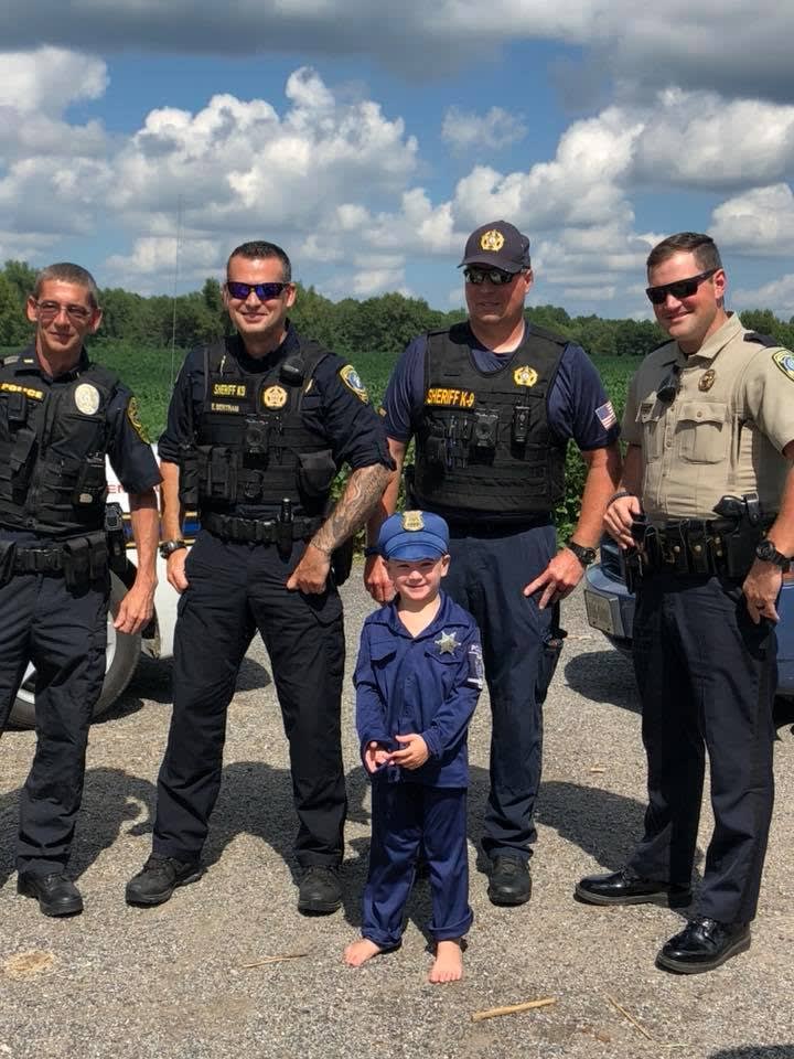Virginia Deputies, Officers Make Surprise Visit to Boy's Birthday Party