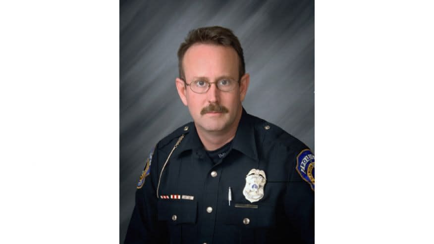 Video: Indianapolis Officer Shot, Killed in Alley Gun Battle