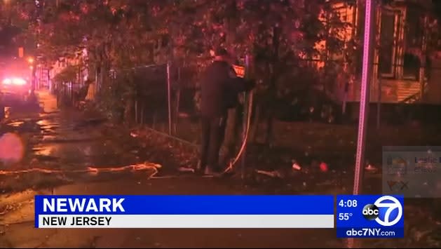 Video: Off-Duty NJ Officer Kills 2 Men Attempting to Rob Him, Police Say