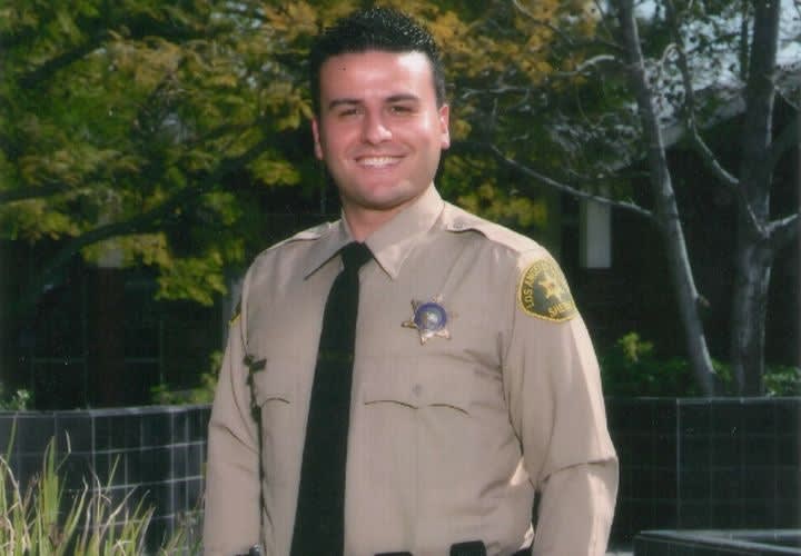 Reserve Deputy Nabs Los Angeles Arson Suspect