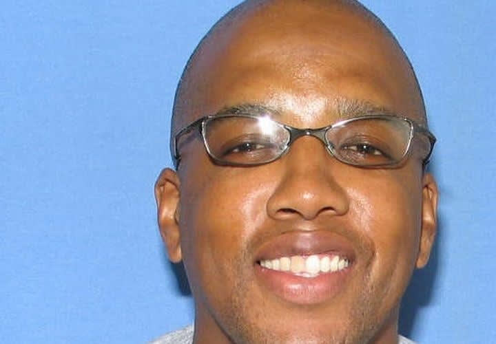 Off-duty Chicago Cop Slain In Grocery Story Robbery