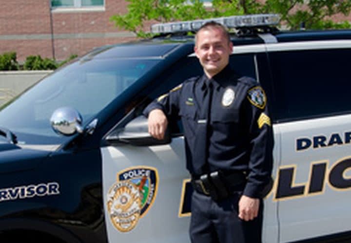 Utah Sgt. Fatally Shot While Approaching Vehicle