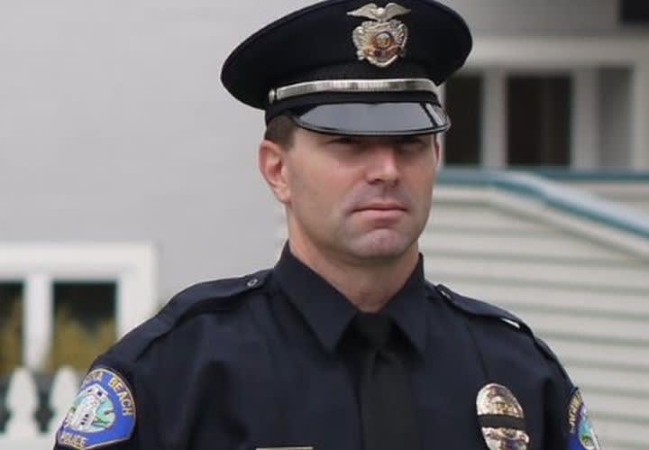 Calif. Motor Officer Dies In Collision