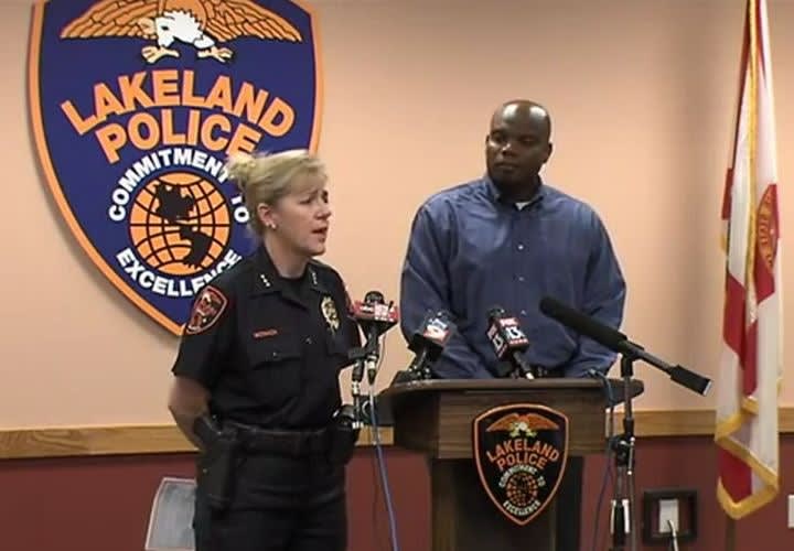 Fla. Cop's Shooter Surrendered with Mother's Help