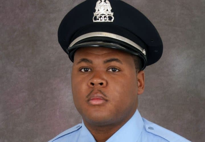 Off-Duty St. Louis Officer Killed in Gunfight Outside Nightclub