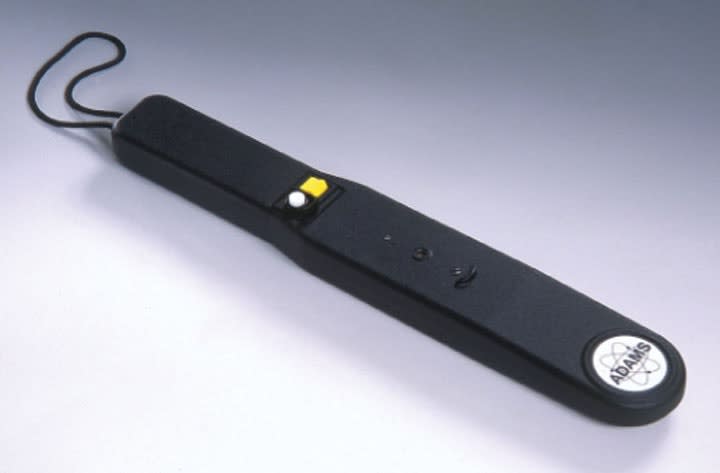 AD11-V Handheld Metal Detector