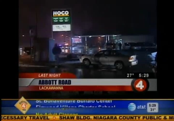 N.Y. Cop Pinned to Van Fires at Drug Suspect