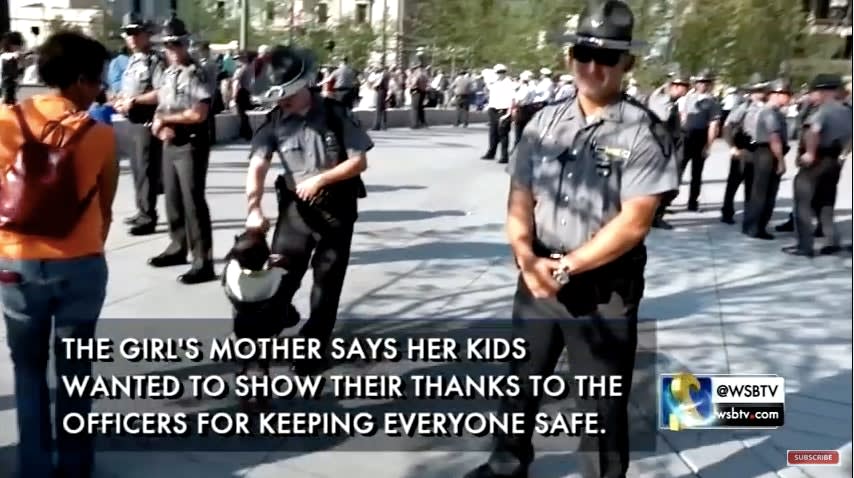 Video: Little Girl Shows Appreciation for Officers Outside Republican Convention