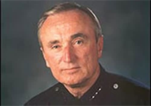 Bratton Returns to Helm of NYPD