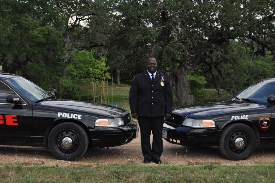Texas Chief Dies After Being Shot in Face