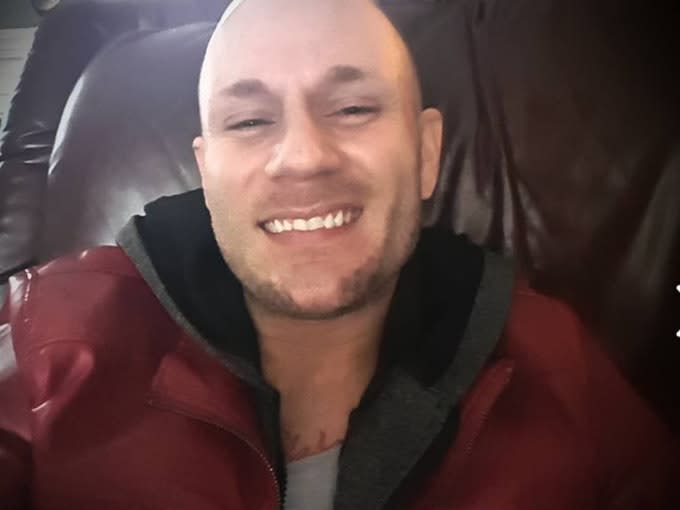 Armed 'Bonnie and Clyde' Suspect Dies in Florida Shootout