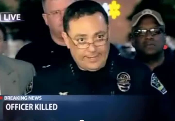 Video: Texas Cop Fatally Shot at Walmart