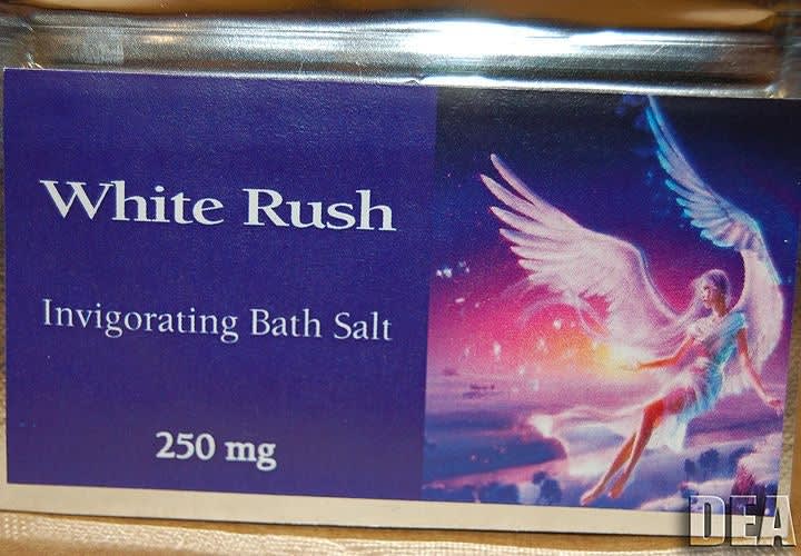 Feds Temporarily Ban Chemicals Used in 'Bath Salts'