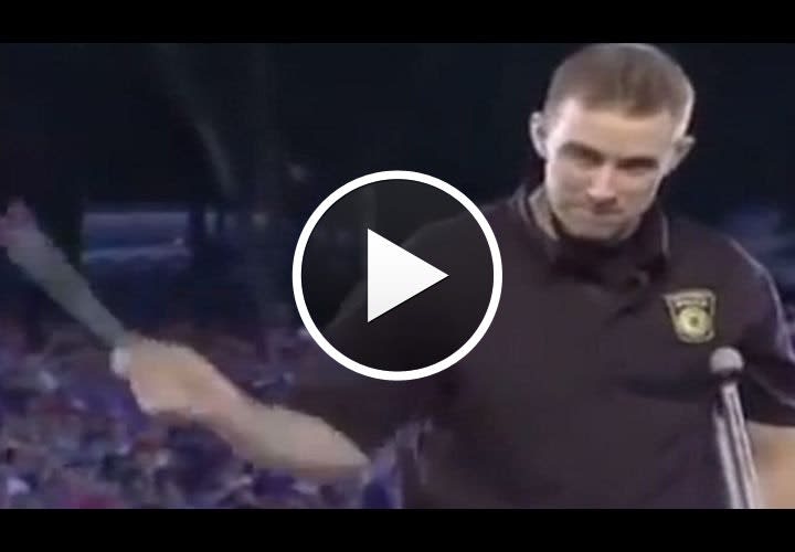 Video: Wounded Mass. Officer Leads Boston Pops