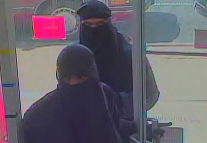 Men Dressed as Islamic Women Commit Crimes In Philly