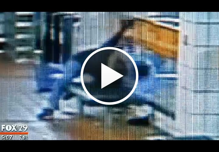 Video: Bystanders Watch Assault of Philly Transit Cop