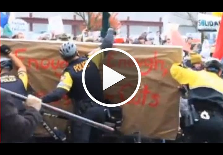 Video: Portland Police Pepper Spray Demonstrators