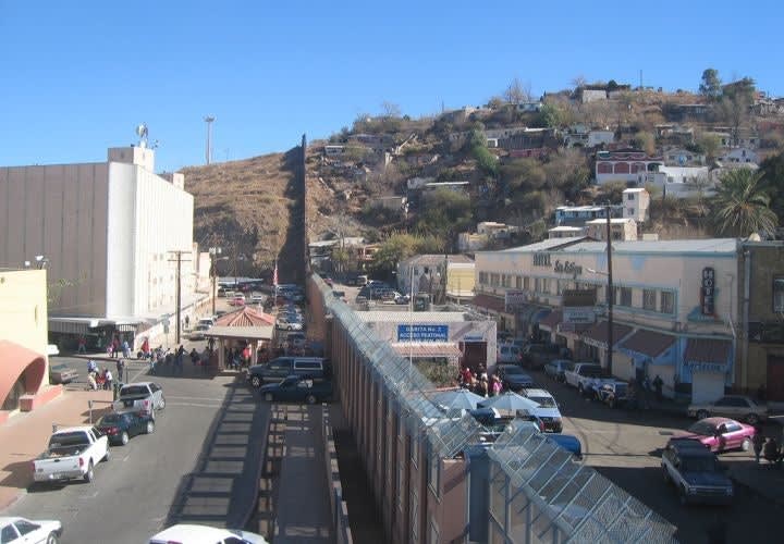 Video: Mexican Cartel Threatens Arizona PD's Off-Duty Officers