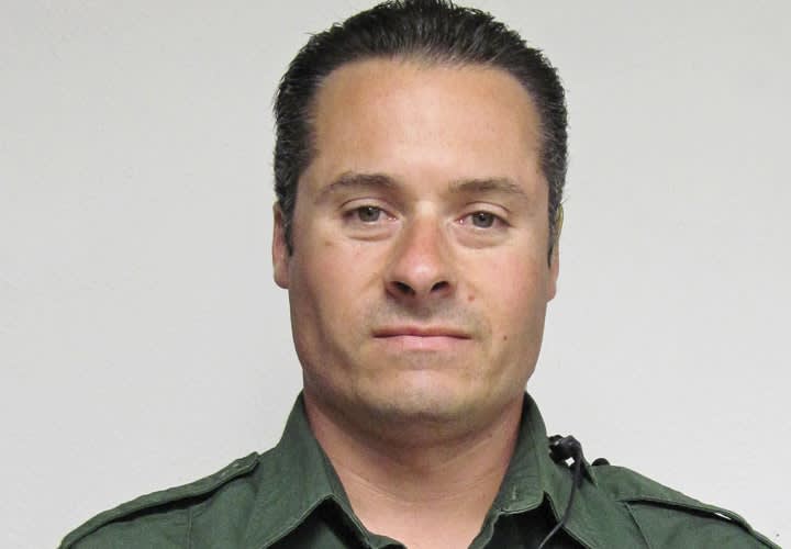 Border Patrol Agent Retrieves Two Children from Submerged Vehicle