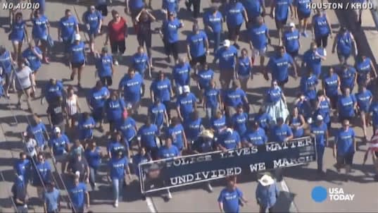 Thousands Participate in Texas "Police Lives Matter" March