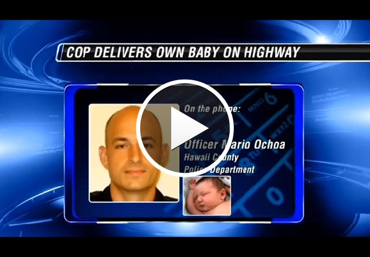 Video: Hawaii Officer Delivers His Own Baby Daughter in Patrol Car