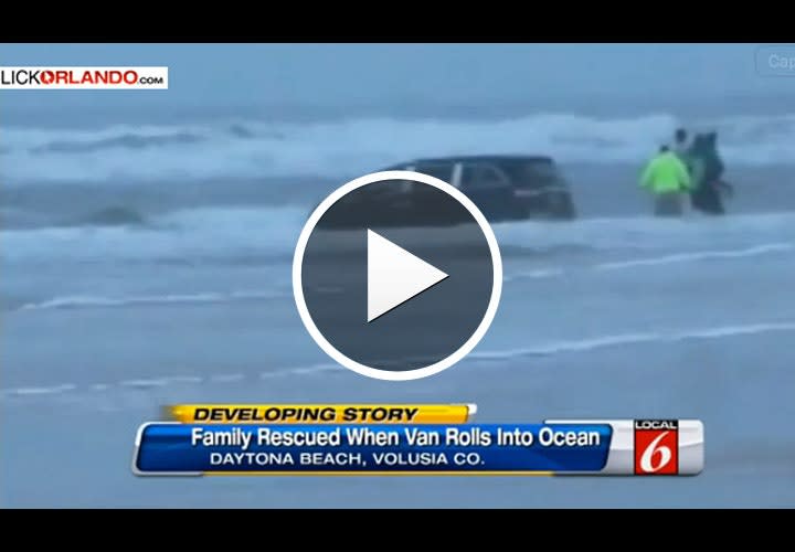 Video: Beach Officers, Bystanders Rescue Kids After Mom Drives into Daytona Surf