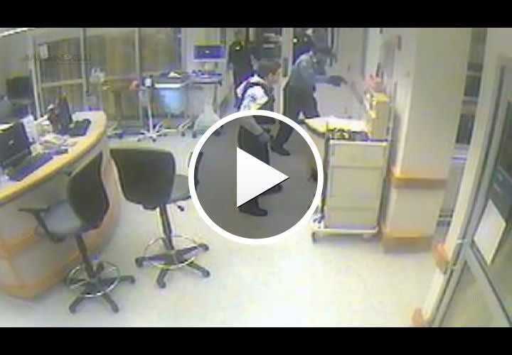 Video: Suburban Chicago Officers Shoot, Kill Man in ER