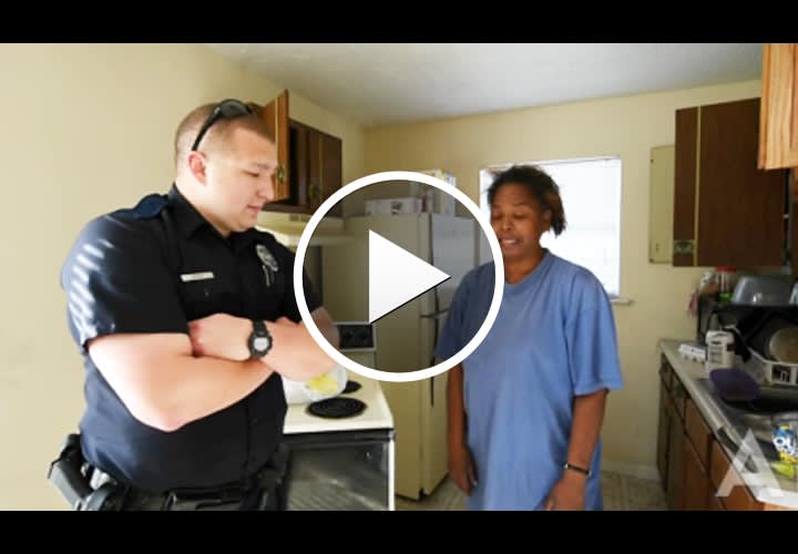 Video: Officer Delivers Groceries to Woman Caught Stealing Eggs