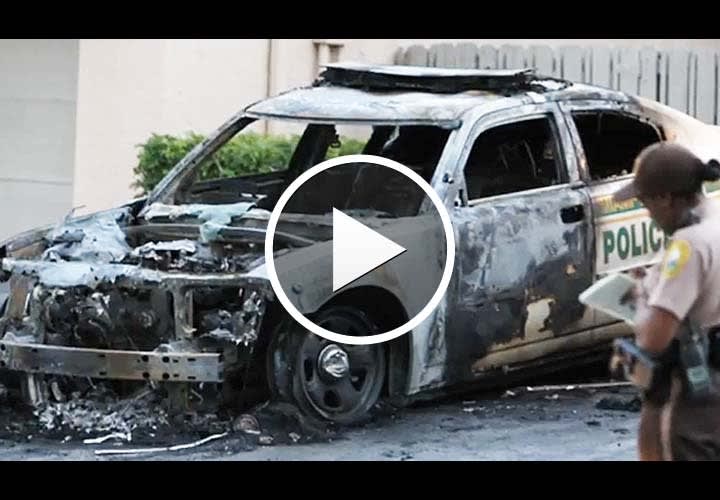 Video: Two Marked Police Cars Torched in Florida