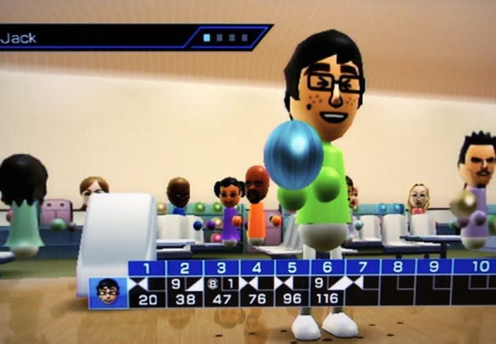 Florida Officers May Have Compromised Arrest by Playing Wii Bowling During Raid