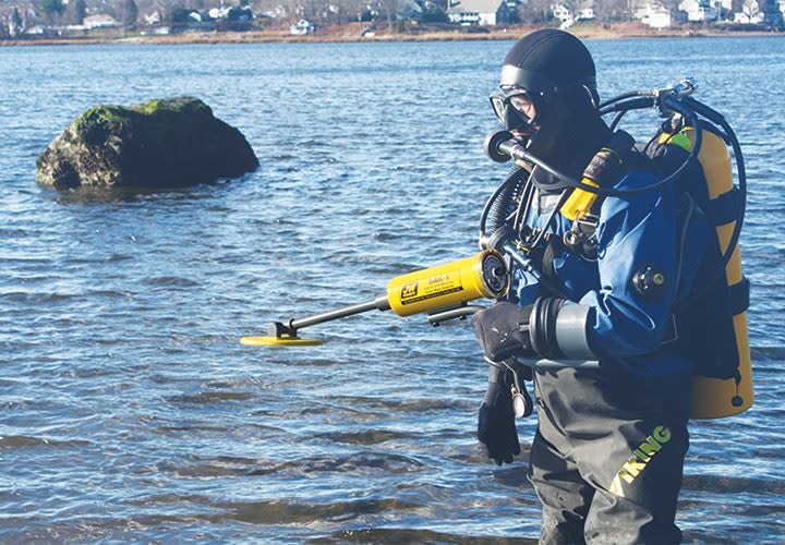 New Underwater Metal Detector
