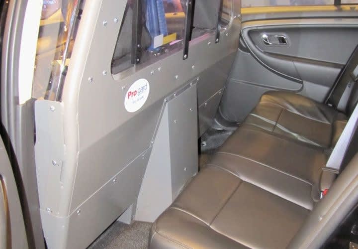 Universal Sedan Partition