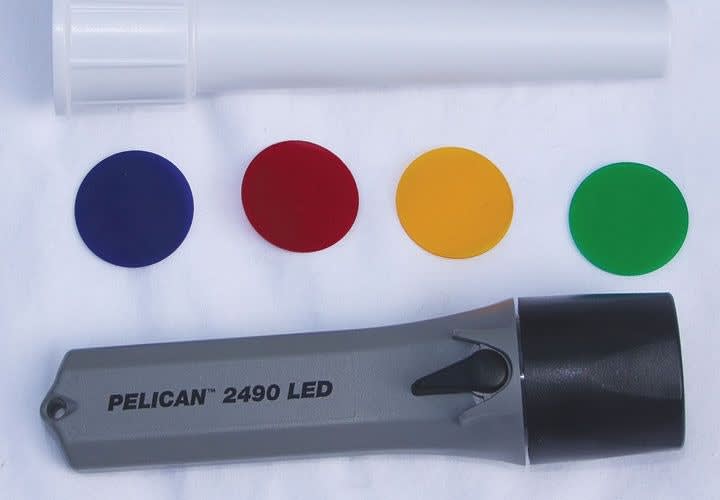 Police Product Test: Pelican Products 2490 Recoil LED Light