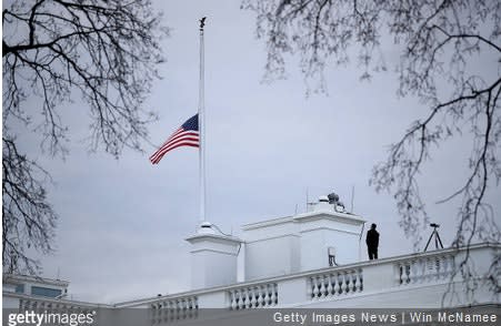 FBI Under Fire Over Failure to Pursue Cruz Tip, Florida Governor Wants Director to Resign