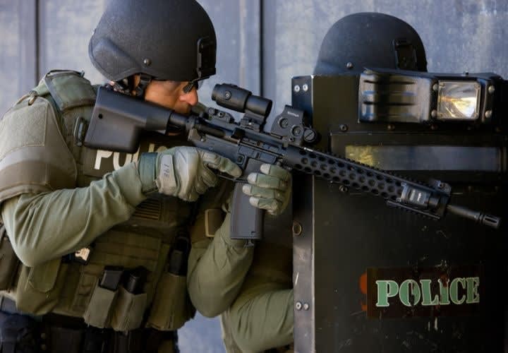 Del-Ton Introduces DTI TRX16 Rifle