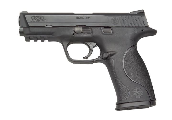Smith & Wesson Provides Firearms To Texas Officers
