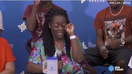 Video: Wounded Protester Tearfully Thanks Dallas Officers for Protecting Her and Her Son