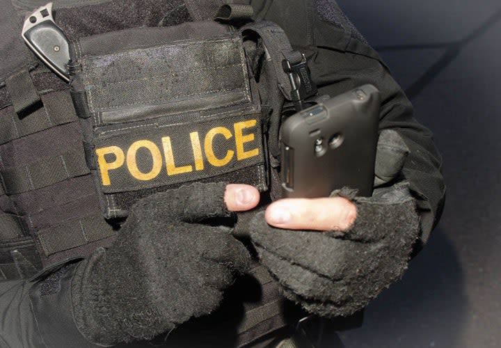 Will Police Radios and Smartphones Merge?