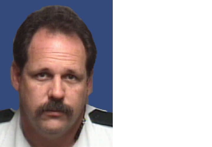 Florida Officer Fatally Shot, Manhunt Continues