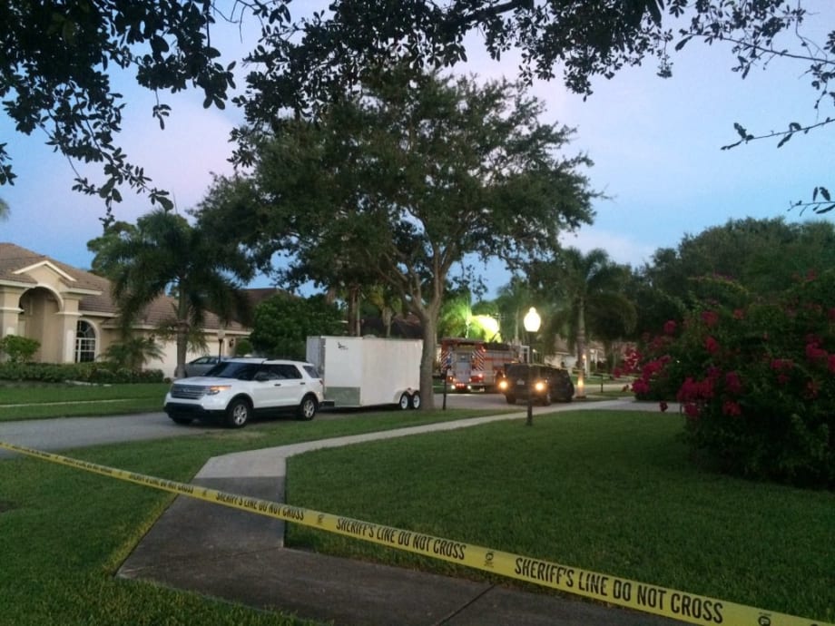 Suspect Found Biting Pieces of Man's Face Off at Murder Scene