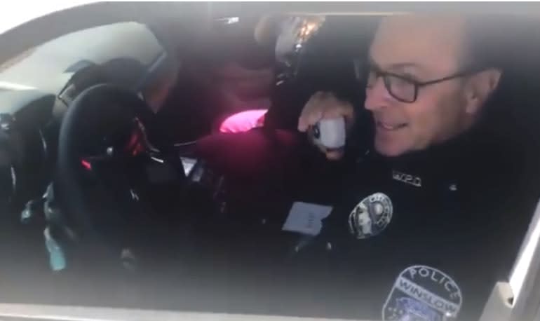 Video: Retiring Officer Gets Emotional Send-Off from Family in Final 10-7 Call