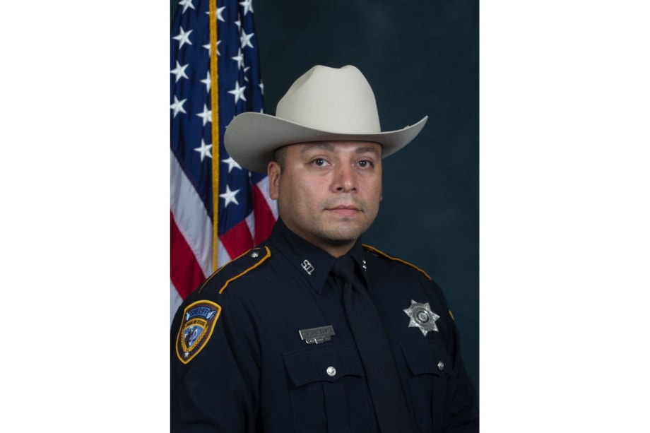 TX to Seek Death Penalty for Suspect in Off-Duty Murder of Deputy