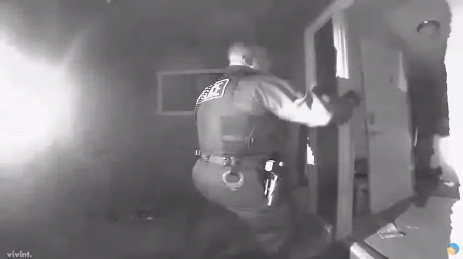 Video: Arizona Police Take Custody of Unvaccinated 2-Year-Old with Fever