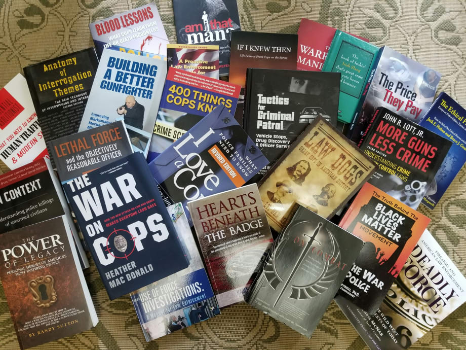 10 "Must Read" Books for Law Enforcement Officers