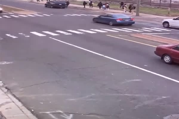 Connecticut SRO Saves Teens from Being Struck by Runaway SUV