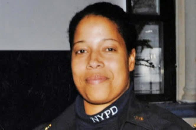 Officer Sues NYPD Over English-Only Language Policy