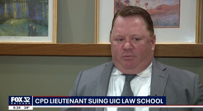 Chicago Lieutenant Sues Law School, Claims Discrimination Against White Police