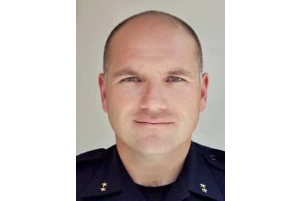Off-Duty Arizona Officer Dies in Head-On Vehicle Collision