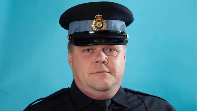 Canadian Officer Shot and Killed in Ontario