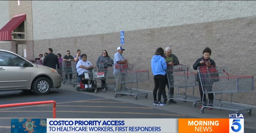 Costco Giving Officers Priority Access to Stores During the Coronavirus Crisis